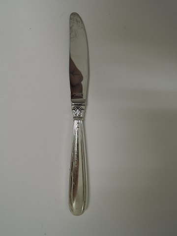 Karina 
Silver (830) 
Lunch knife