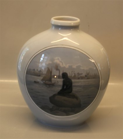 Royal Copenhagen 2770-2535 RC Large Vase The Little Mermaid Hans Christian 
Andersen 31 x 26 cm