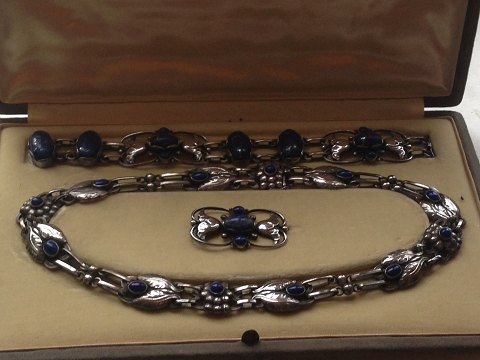 Georg Jensen Sterling Sølv Smykke sæt HalskædeNo 1, Armbånd No 34 og broche No 
236A med Lapis Lazuli