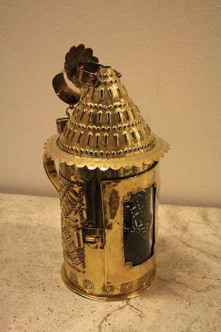 Brass
Latern