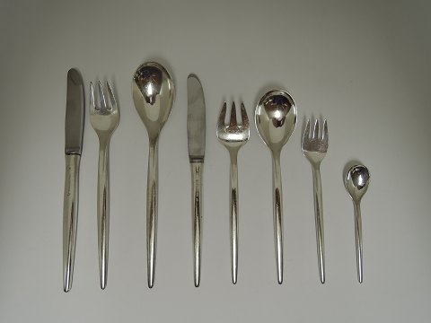 Michelsen
 Tulip
 Sterling (925)
 12 people
 96 parts