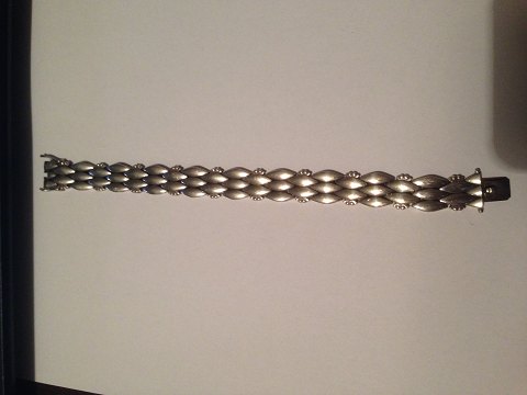 item no: 231205