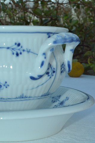 Royal Copenhagen Blue fluted Rare sauce Tureen 206