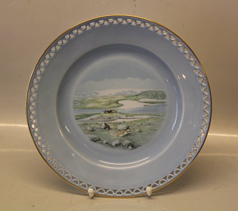 B&G Porcelain Norway - Motives from Norway 325.5 Dinner plate 24.5 cm, pierced 
border