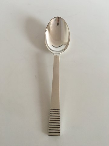 Georg Jensen Sterling Sølv Relief Stor Spiseske No 001A