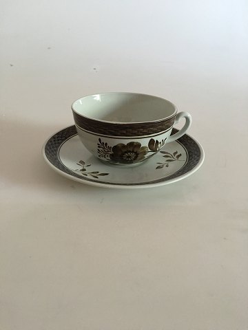 Royal Copenhagen Brun Tranquebar Tekop og Underkop No 957