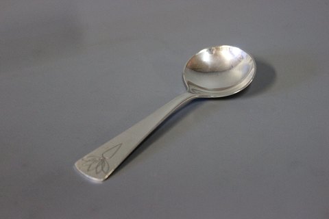 Georg Jensen - The Turnip spoon.
5000m2 showroom.
