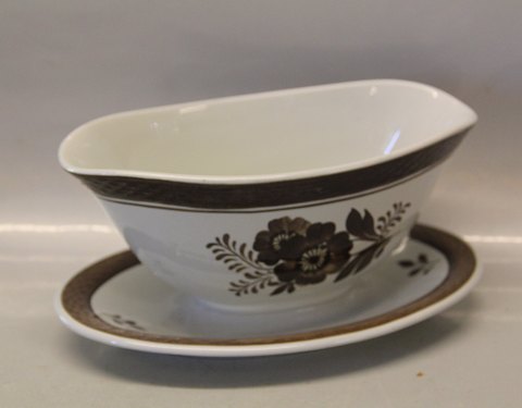 Aluminia Faience Brown Tranquebar 2391-45 Gravy boat 21 x 14 cm