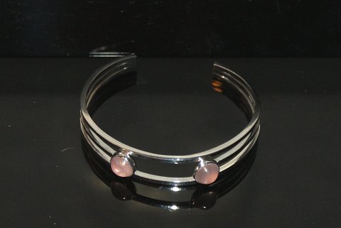 Elegant bracelet with rose quartz, NE From