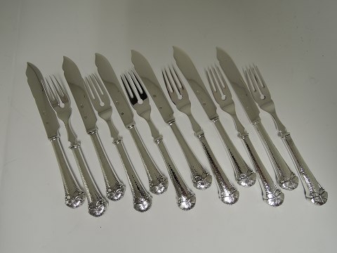 Butterfly
Silver (830)
fish Cutlery
6 people