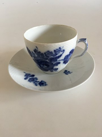 Royal Copenhagen Blå Blomst Kaffekop med Underkop No 072