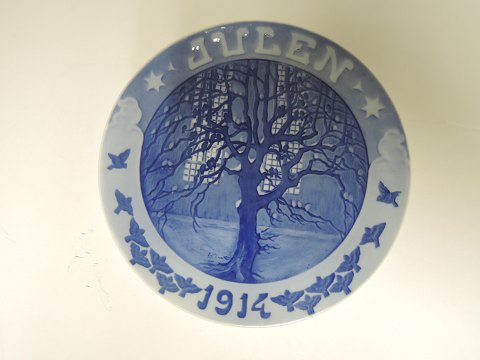 Royal Copenhagen
Christmas Plate 1914