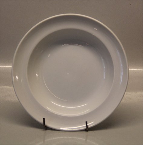 White Pot 6290 Soup plate ca 19.5 cm (604)
 Design Grethe Meyer Royal Copenhagen Porcelain