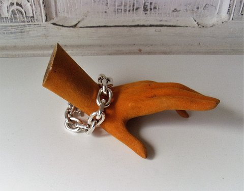 item no: 303588