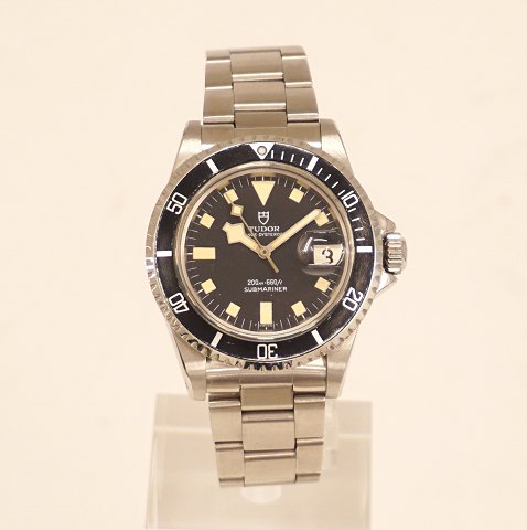 Tudor Submariner Snowflake black, Ref. 94110. Jahr 
1975. D: 40mm