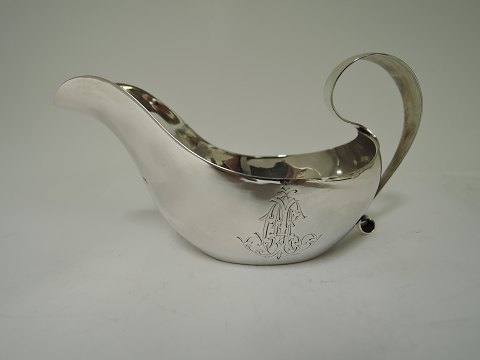 Russian Small gravy boat
Silver 84 (875)