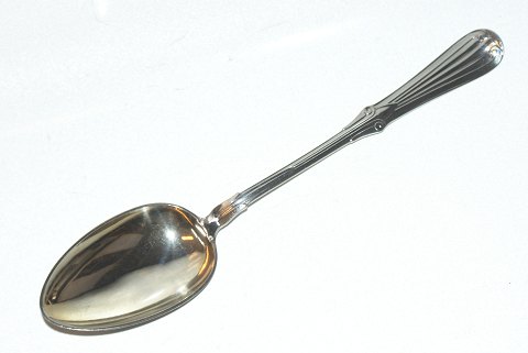 Serveringsske Sølv, Stemplet år 1883
Længde 25,7 cm.
Gravering A.T