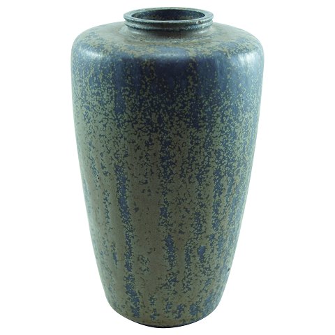 Arne Bang; A stoneware vase #311