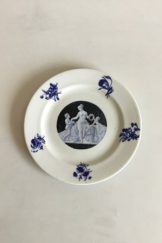 Aluminia Porcelænstallerken med litografisk blåt trykt Thorvaldsens motiv. Ca. 
1880