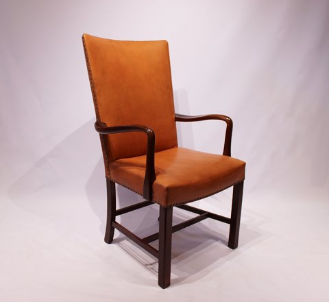 Armstol - cognac - elegance læder - messing knapper  - Mørkt træ - Fritz Hansen 
- 1944
