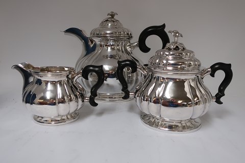 Halberstadt
tea service
Sterling (925)
3 parts