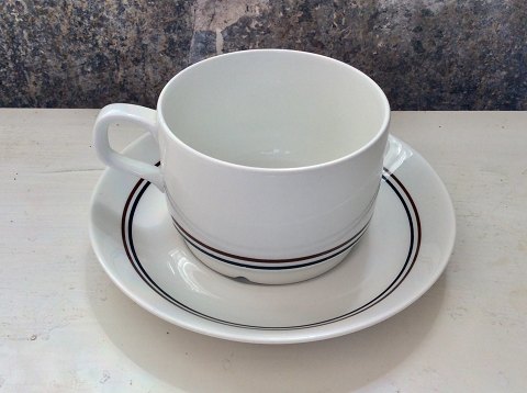 Rorstrand
Sierra
Teetasse mit Untertasse
•75 kr
