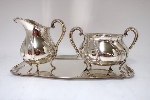 Toxvärd / Grann & laglye
Silver (830)
Sugar / cream set