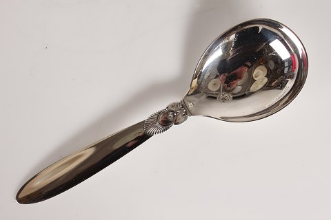 Georg Jensen
Cactus cutlery
Large serving spoon
L 22,6 cm