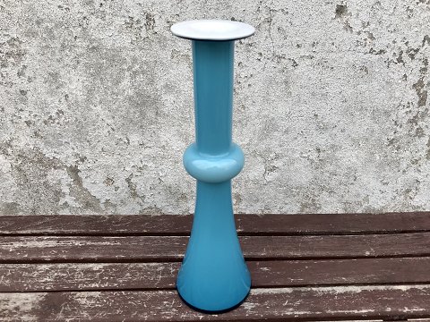 Holmegaard
Carnaby vase
Blå 
*800kr