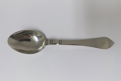 Georg Jensen
Sterling (925)
Continental
dessert spoon