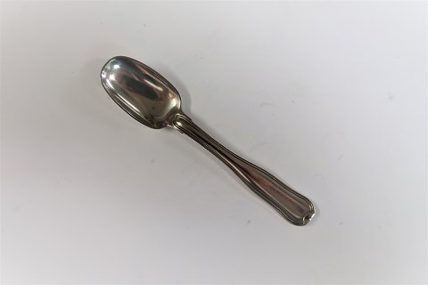 Georg Jensen
Sterling (925)
Old danish
Coffee Spoon