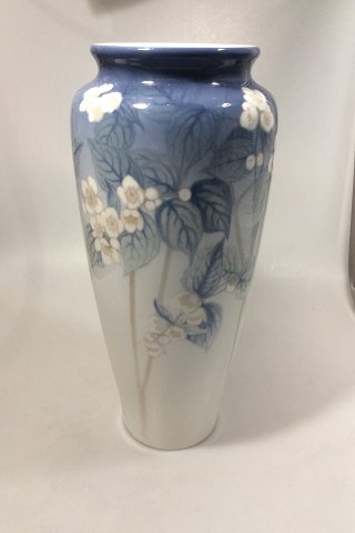 Royal Copenhagen Unika Vase af Anna Smith No 10423 fra Januar 1909