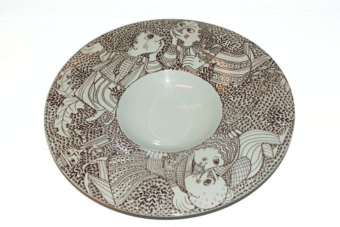 Bjørn Wiinblad serving dish
Manufacturer: Nymølle
No. 3130-84