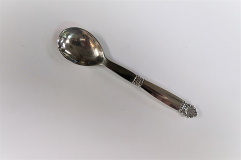 Georg Jensen
Dronning
Æggeske
Sterling (925)