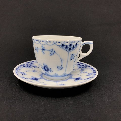 Blue Fluted Half Lace coffee cup, 1/756. 3. 
assortment.
