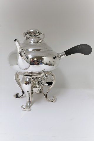 Georg Jensen. Blossom. Large teapot with burner. Design Georg Jensen. Model 2B.