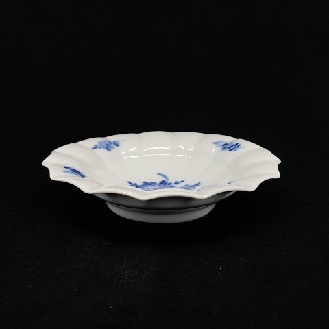 Blue Flower angular bowl
