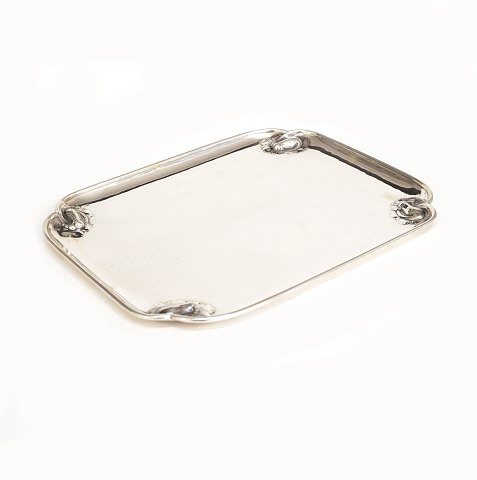 Georg Jensen: Blossom silver plate. #2L. Period 
1915-30. Size: 23x18cm. W: 358gr