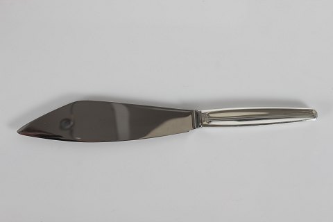 Georg Jensen
Cypres cutlery
Large Cakeknive
L 27,5 cm