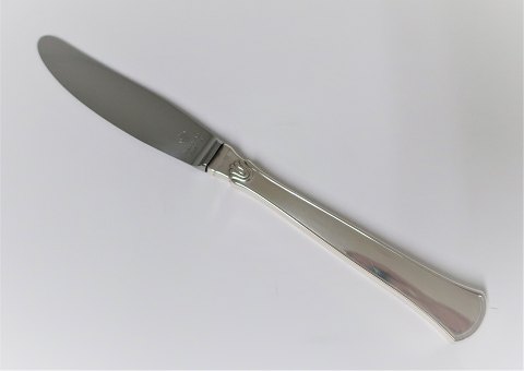 Hans Hansen. Silver cutlery (830). Arvesølv no.5. Dinner knife. Length 21,8 cm.