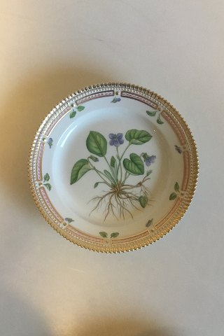 Royal Copenhagen Flora Danica Salat Tallerken No 20/3573