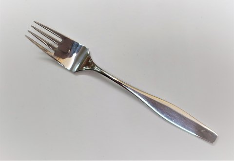 Hans Hansen. Silver cutlery. Sterling. Charlotte. Lunch Fork. Length 17.1 cm. 
There are 12 pieces in stock. The price is per piece.
