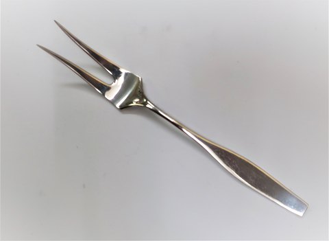 Hans Hansen. Silver cutlery. Sterling. Charlotte. Meat fork. Length 20 cm.