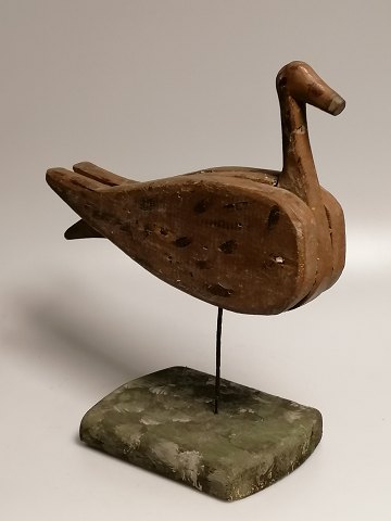 Wooden decoy