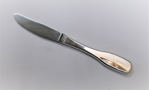 Hans Hansen. Silberbesteck . Susanne. Mittagessen Messer. Sterling (925). Länge 
19 cm.