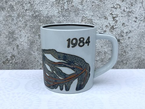 Royal Copenhagen
Stort årskrus
1984
*125kr