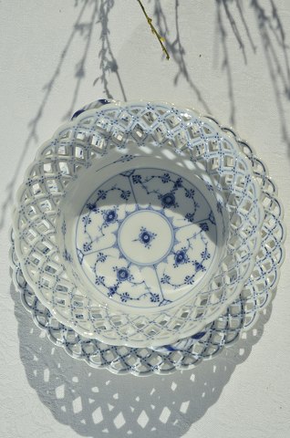 Royal Copenhagen Blue fluted full lace Fruit basket 1052