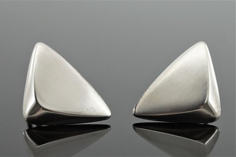 Georg Jensen, Bent Gabrielsen; ear clips  of sterling silver