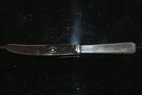 Derby Nr. 4 Silver Child Knife / Fruit Knife
Toxværd