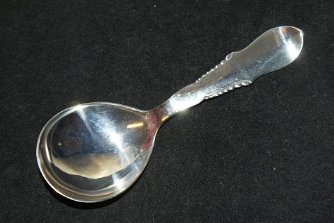 Sugar spoon 
Flora